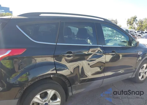 2016 Ford Escape Se z USA, uszkodzony, nr VIN 1FMCU0G98GUA22915